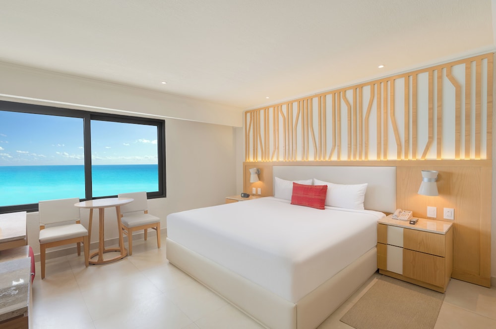 Deluxe Room, Ocean View - Photo 6