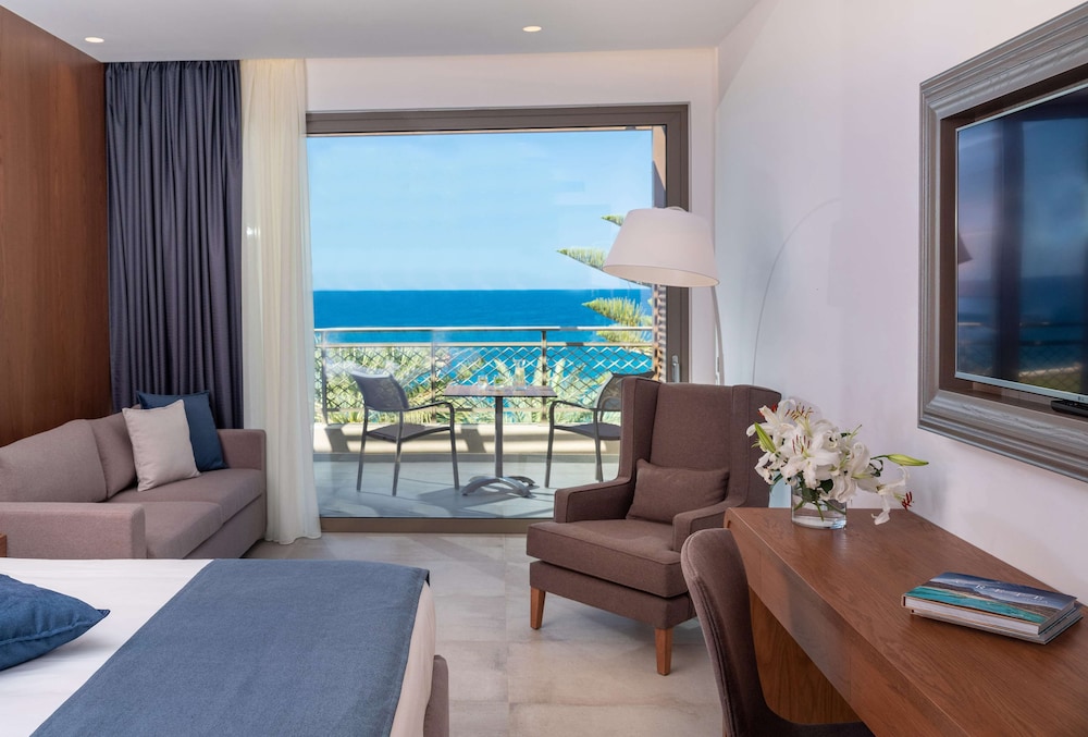 Signature Double Room, Sea Facing