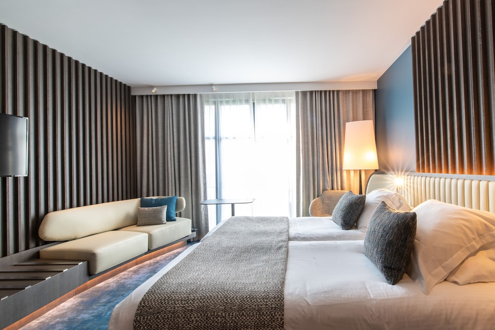 Superior Room, 2 Twin Beds, Non Smoking - Photo 3