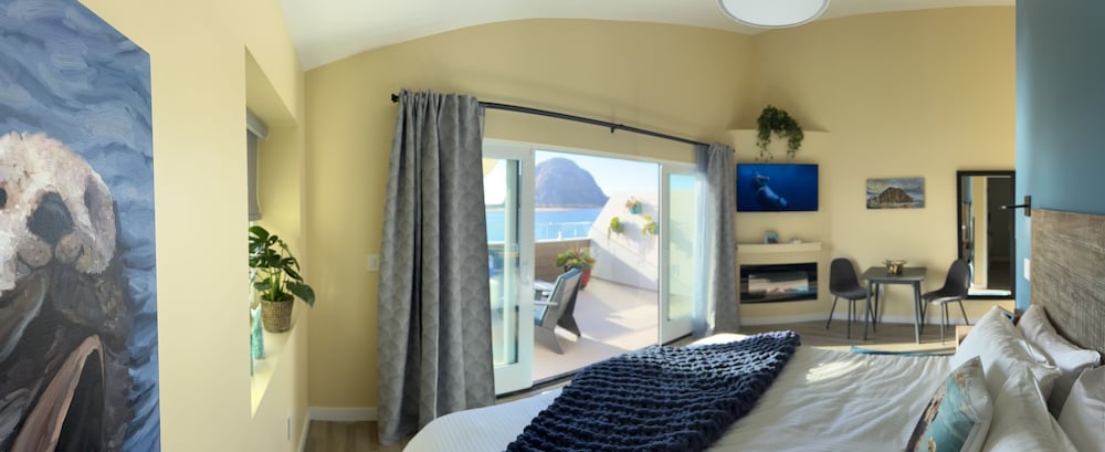 Panoramic Room, 1 King Bed, Fireplace, Ocean View