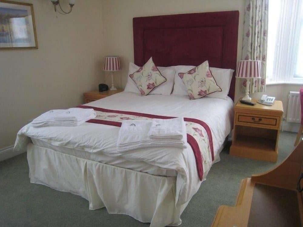 Henry, 1 King Bed, 1st Floor photo 3