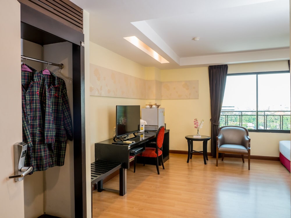 Deluxe Double Room photo 2