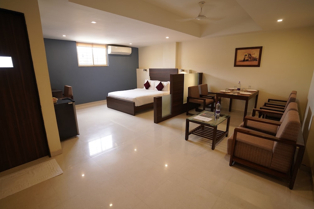 Club Room - Photo 3