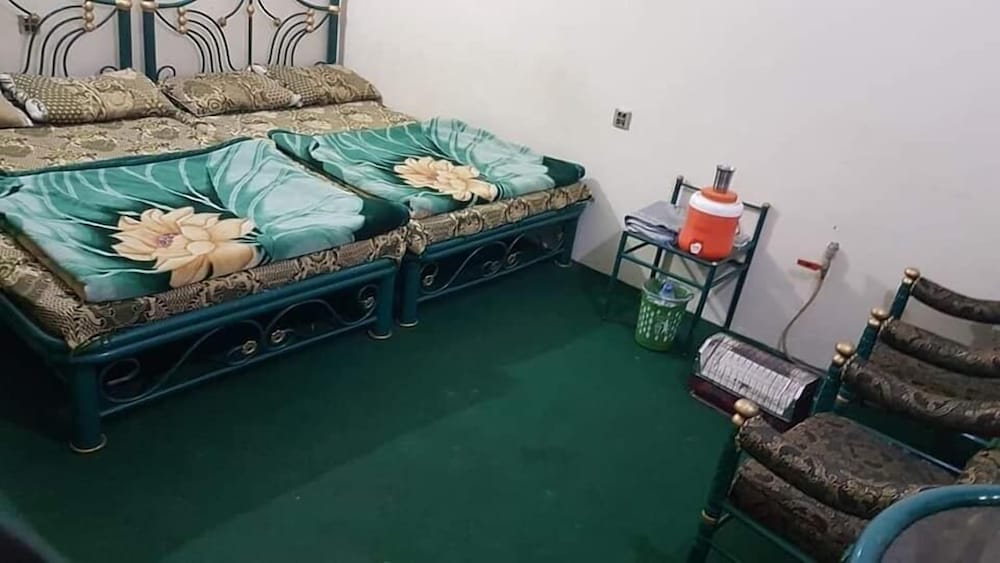 Deluxe Double or Twin Room photo 3