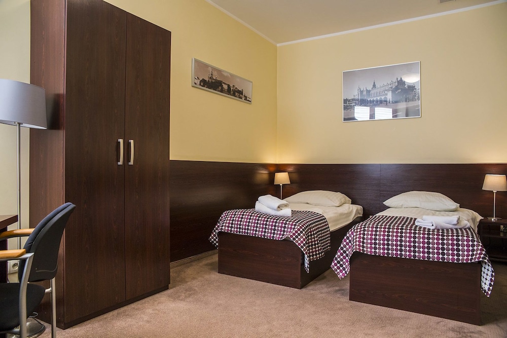 Twin Room photo 1