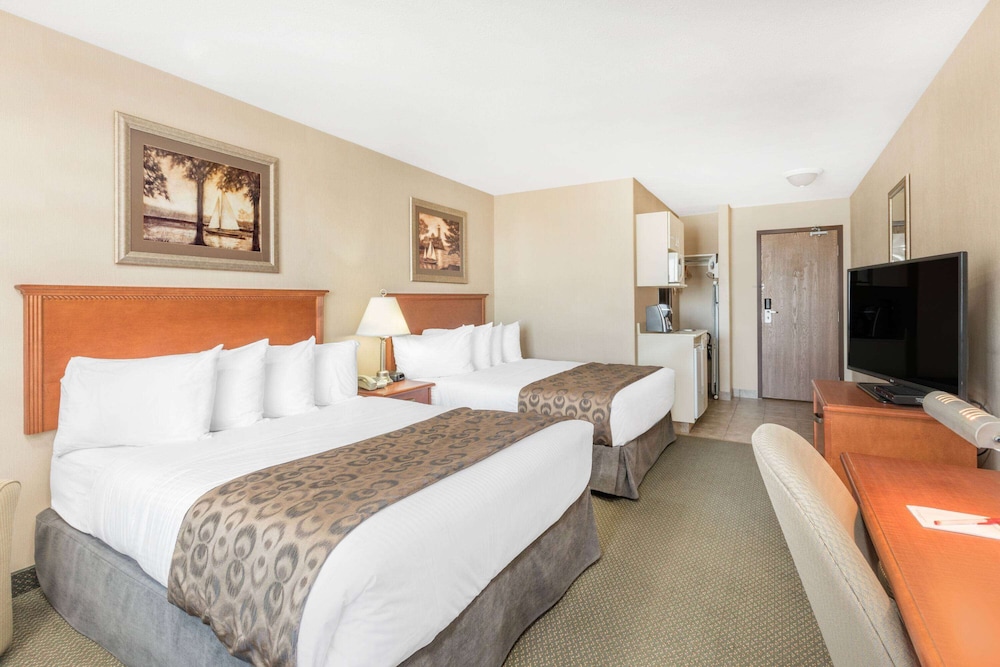 Room, 2 Queen Beds, Non Smoking