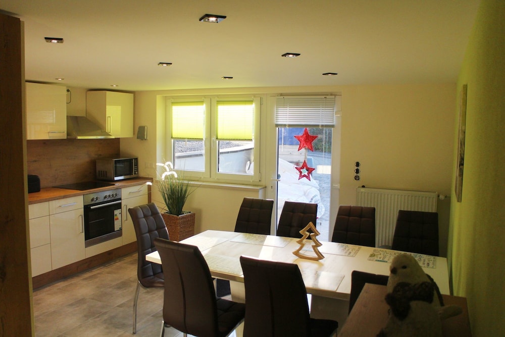 Apartment photo 3