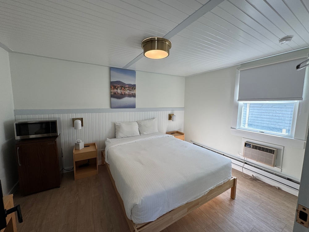 Basic Single Room