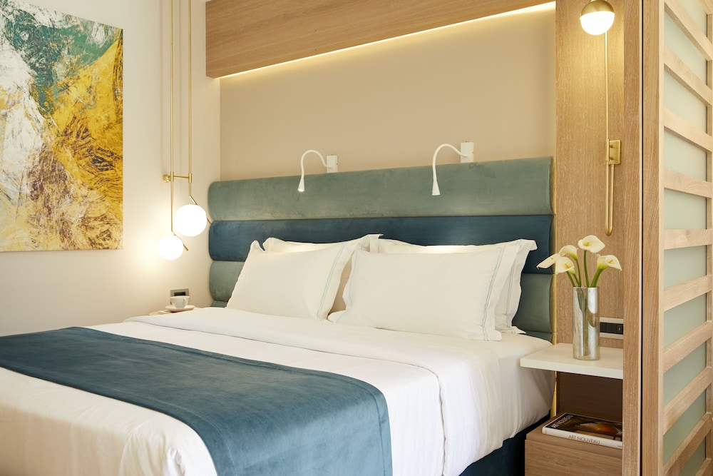 Junior Suite Sea Front photo 2