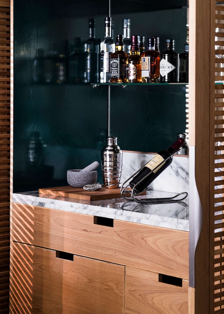 Room (lagoon Room Terrace King)