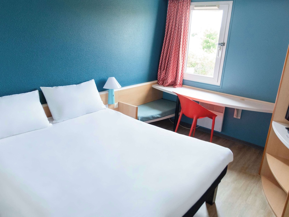 Standard Room, 1 Double Bed - Photo 5