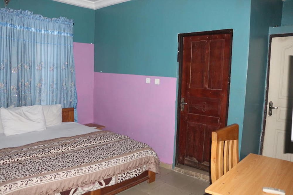 Classic Room - Photo 3