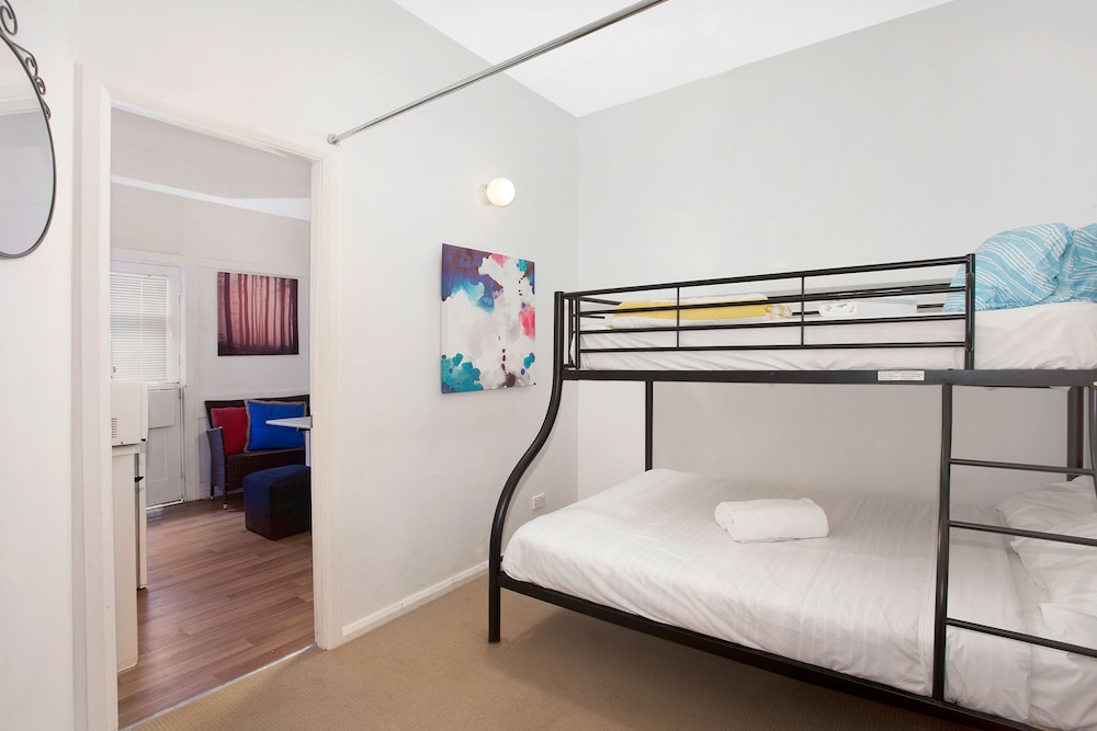 Beach House Apartment 4 photo 3