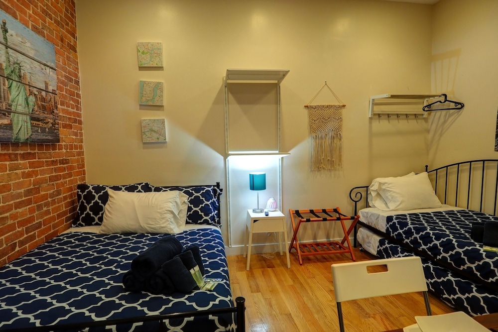 The Little Midtown Studio photo 1