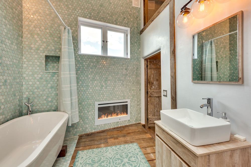 House (2 Bedrooms) photo 3