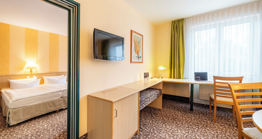 Business Suite photo 2