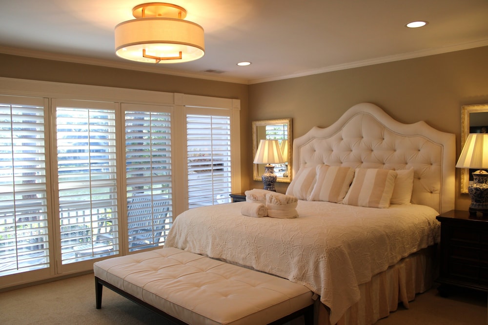 Villa, Multiple Beds, Kitchen, Garden View (2618 Calibogue Club)