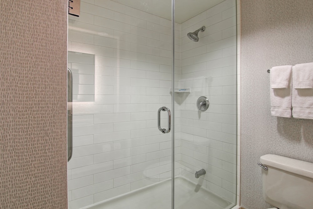 Suite, 1 King Bed with Sofa bed, Jetted Tub - Photo 8