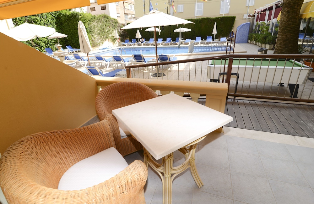 Double Room Single Use, Balcony