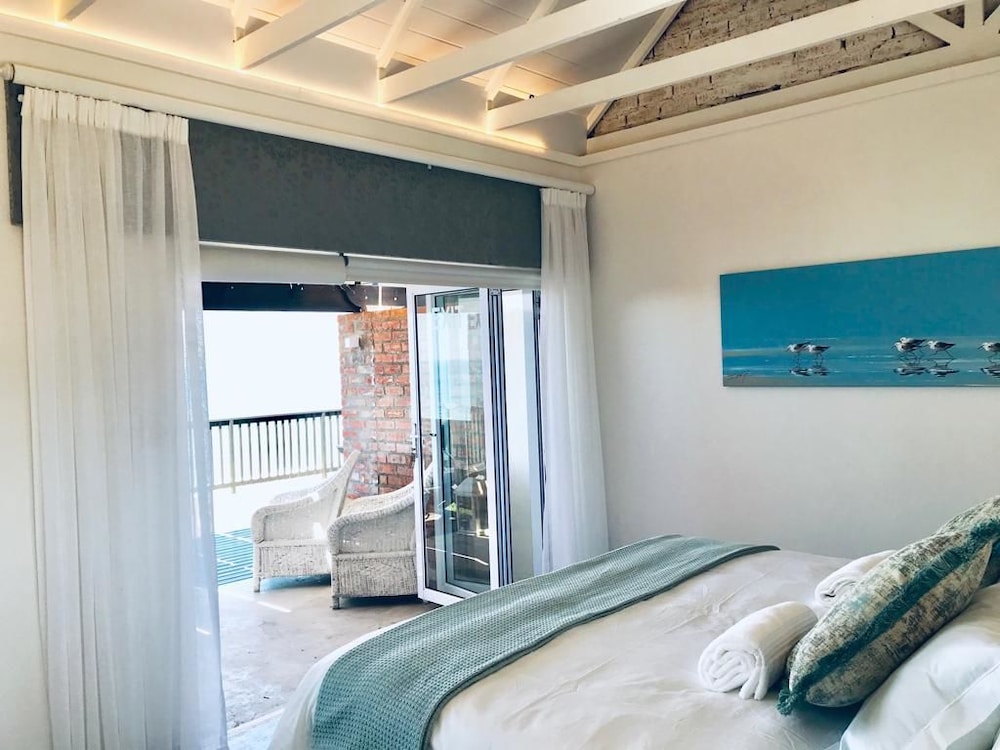 Executive Double Room, 1 King Bed, Ocean View photo 1