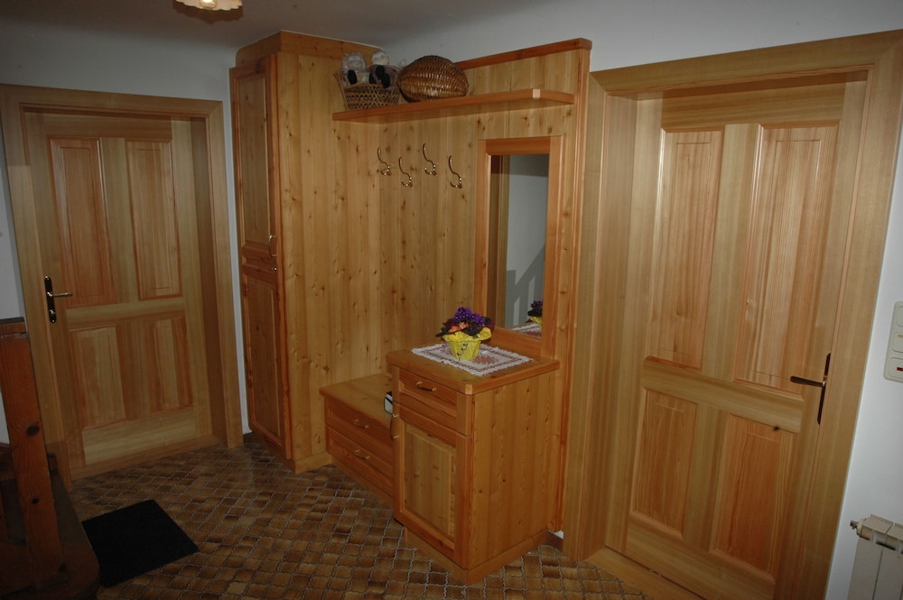 Apartment, 3 Bedrooms (Apartment Egelsee + cleaning 100 EUR) photo 2