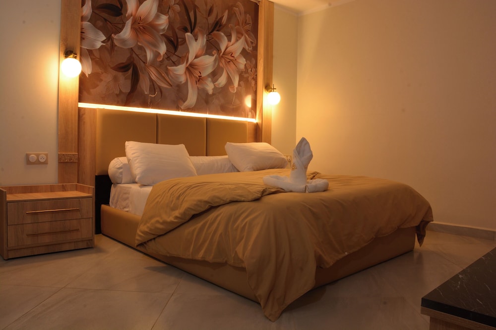Deluxe Room, Courtyard View photo 1