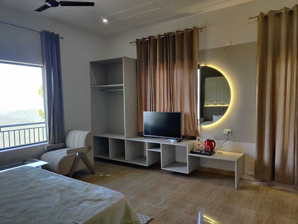 Family Suite photo 3