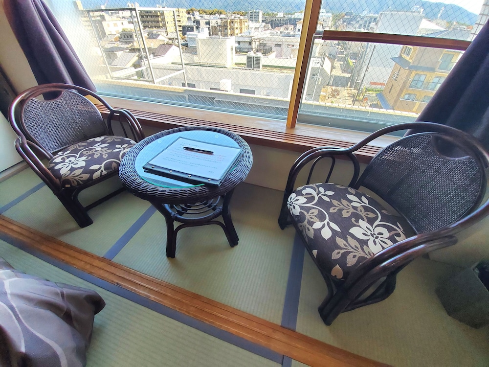 Japanese Style 2 Bed room, Shared Bathroom, Non Smoking