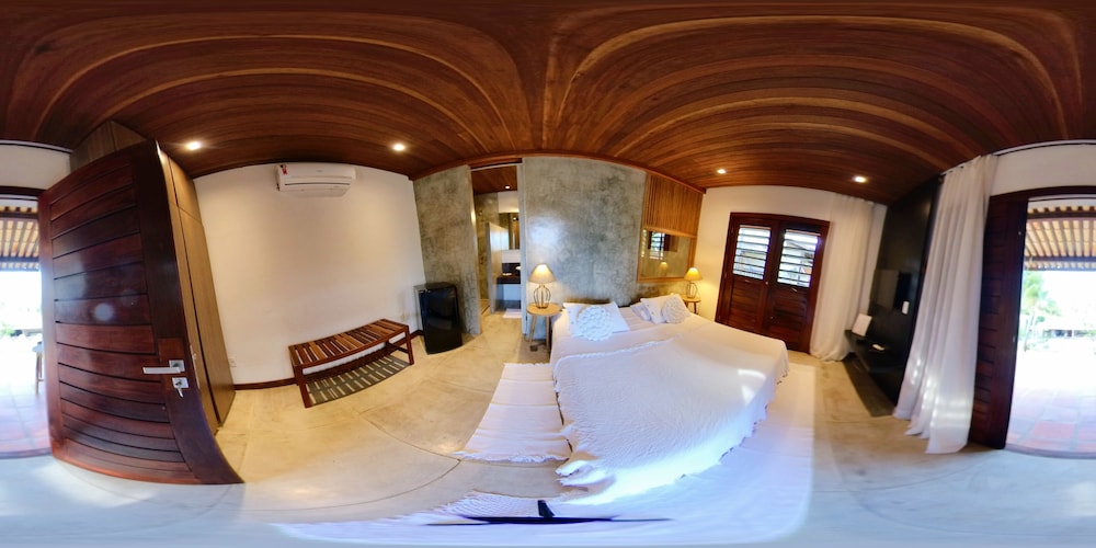 Deluxe Suite photo 3