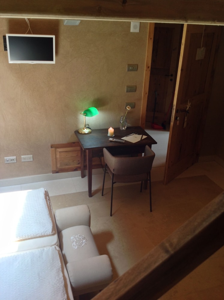 Comfort Triple Room (Pinot Nero) photo 3