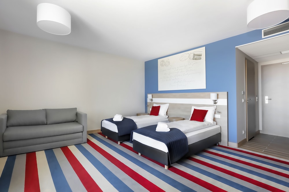 Double Room (Plus)