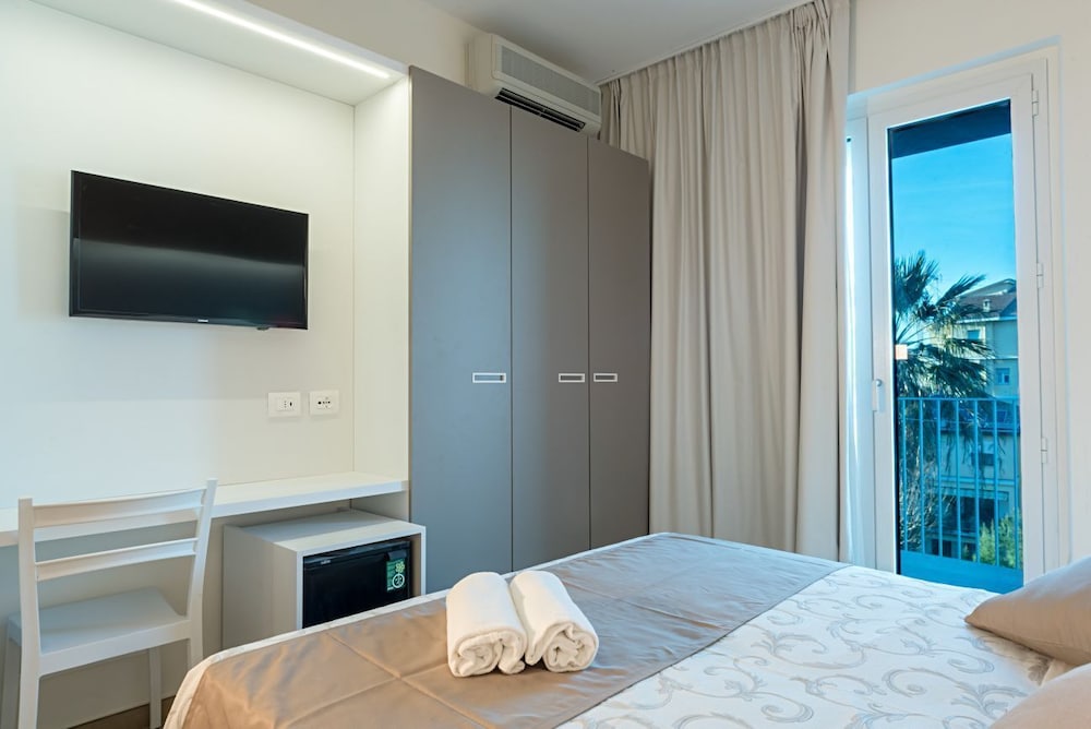 Quadruple Room photo 3