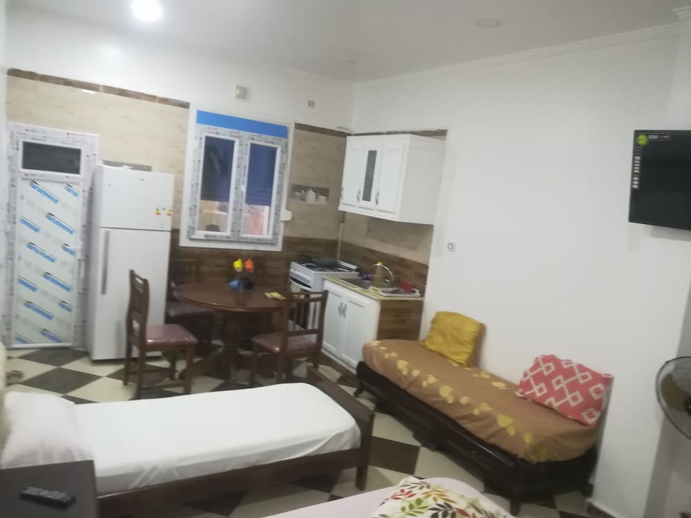 Family Apartment, Non Smoking photo 3
