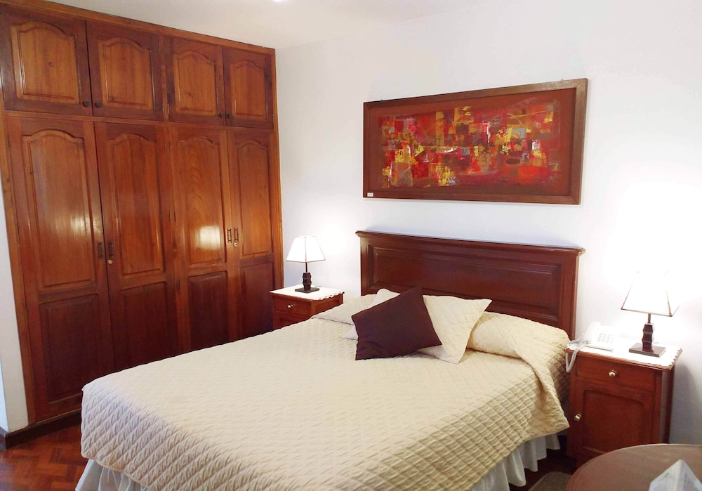 Superior Room, 1 Queen Bed, Kitchen