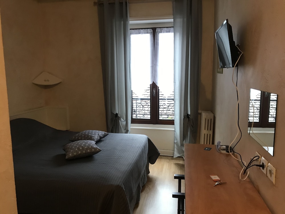 Double Room - Photo 10