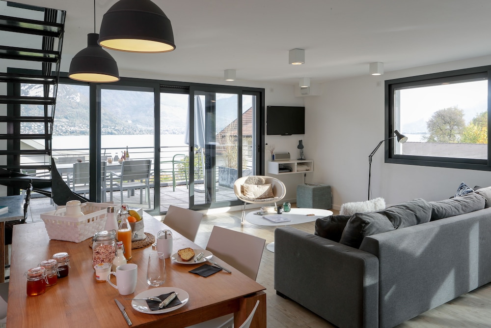 Duplex, 2 Bedrooms, Terrace, Lake View (Le loft) photo 1