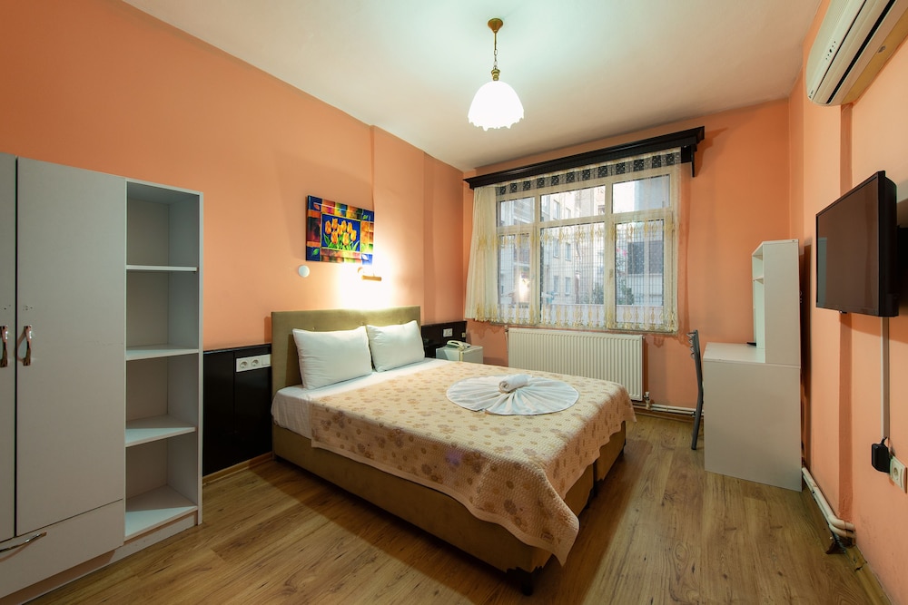 Deluxe Double Room - Photo 12