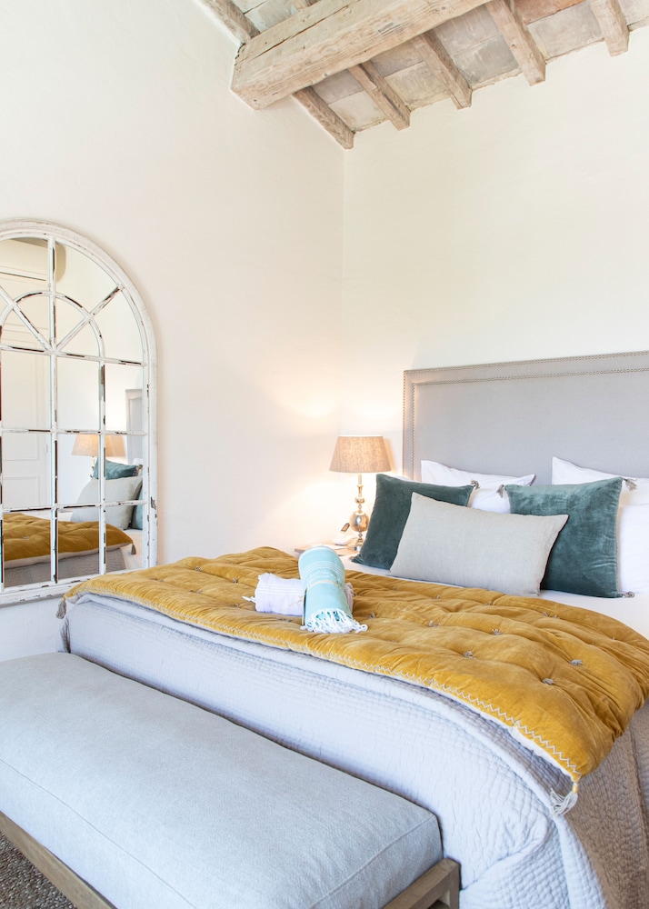 Deluxe Double Room, Pool View photo 2