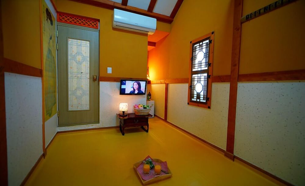 Honeymoon Room (Sarang) photo 2