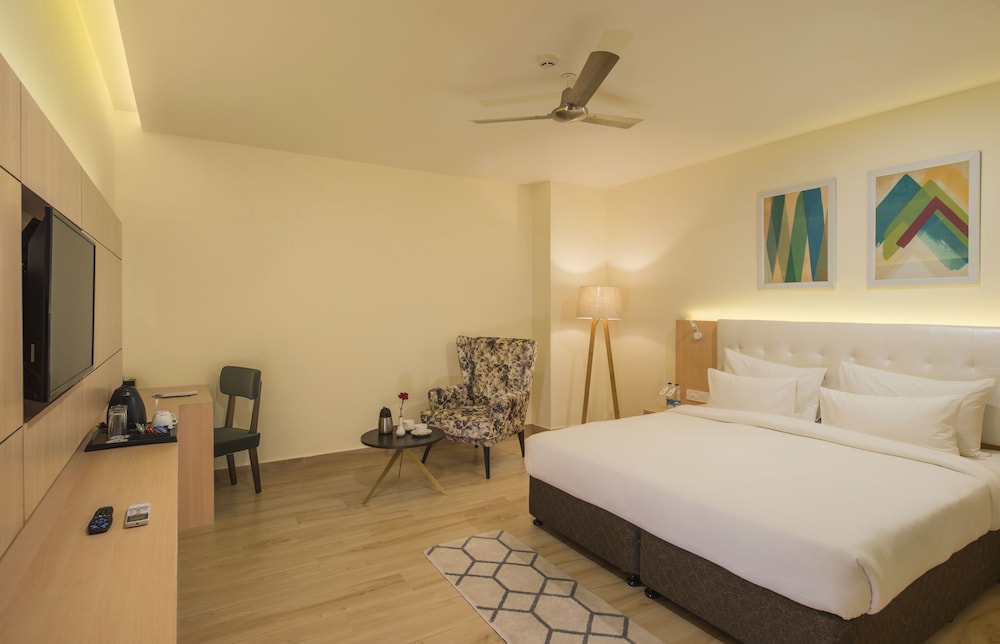 Executive Room, 1 King Bed photo 2