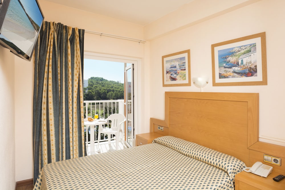 Basic Double Room, Balcony