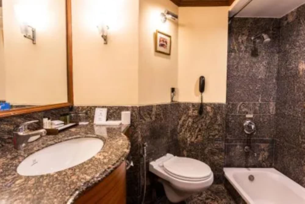 Premium Double Room, City View photo 2