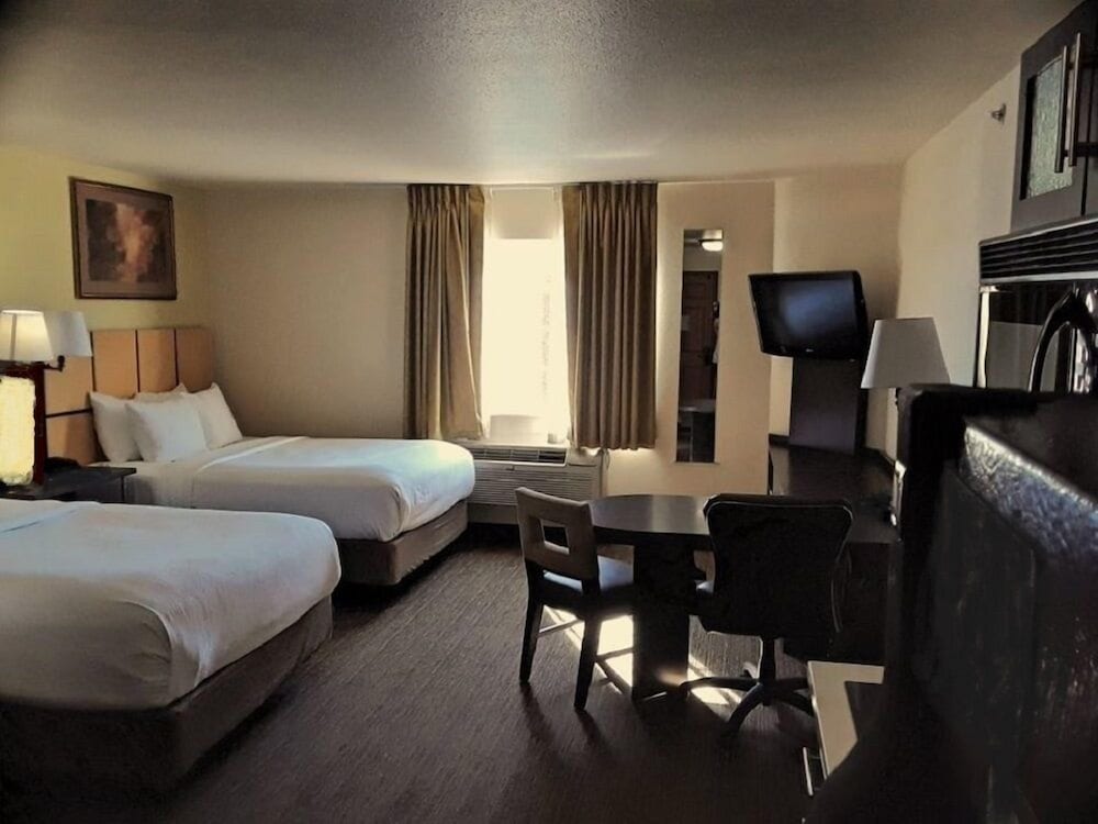 Studio Suite, 2 Double Beds, Accessible (Mobil Tub) photo 2