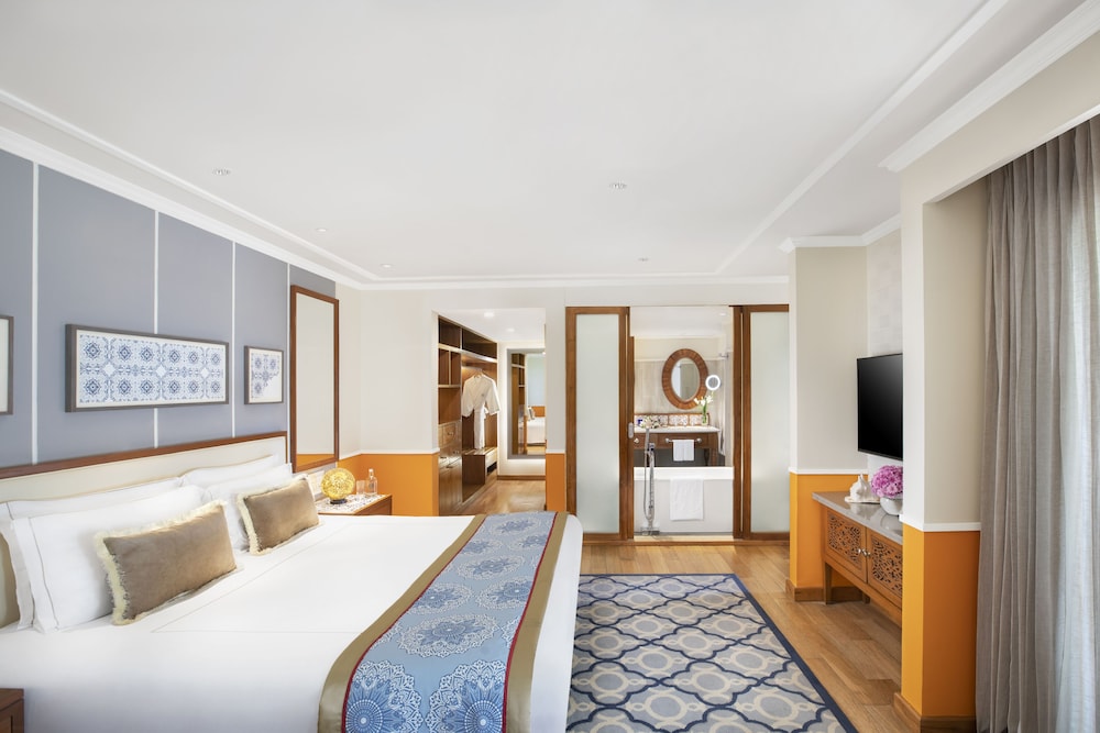 Executive Suite, Sea View (Living Area) photo