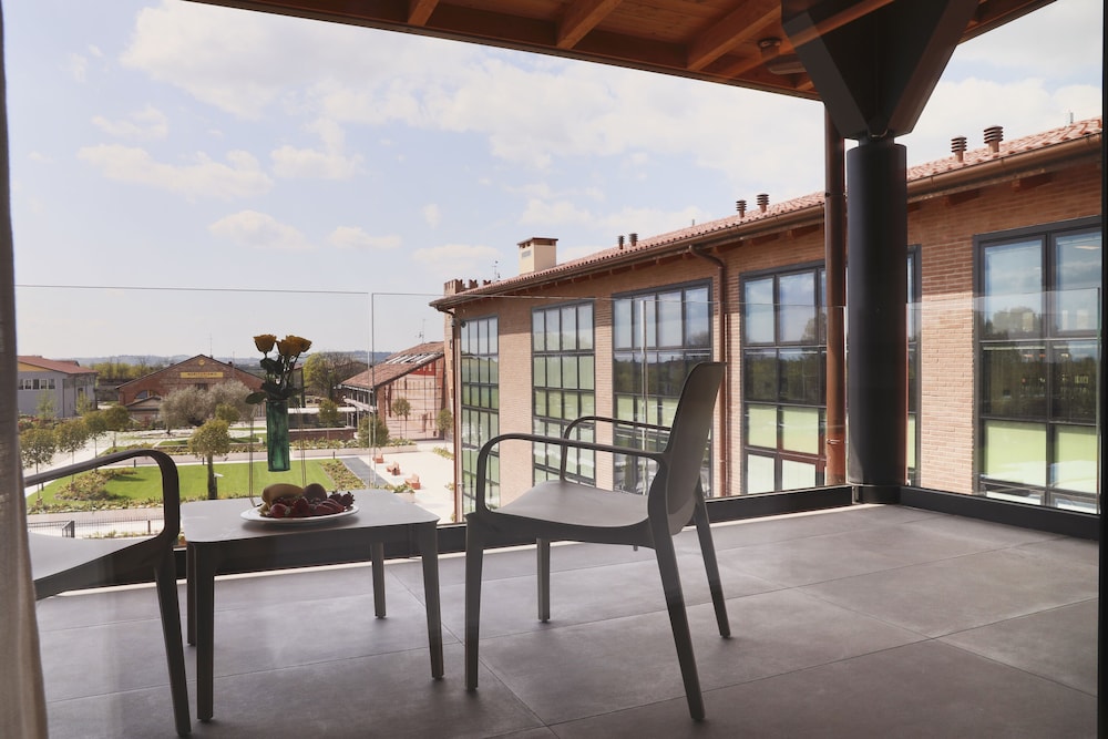 Premium Double with Terrace (no SPA access) - Photo 4