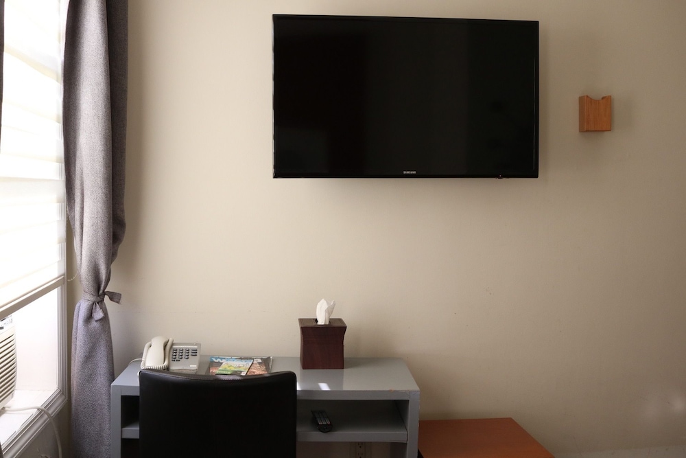 Room photo 2