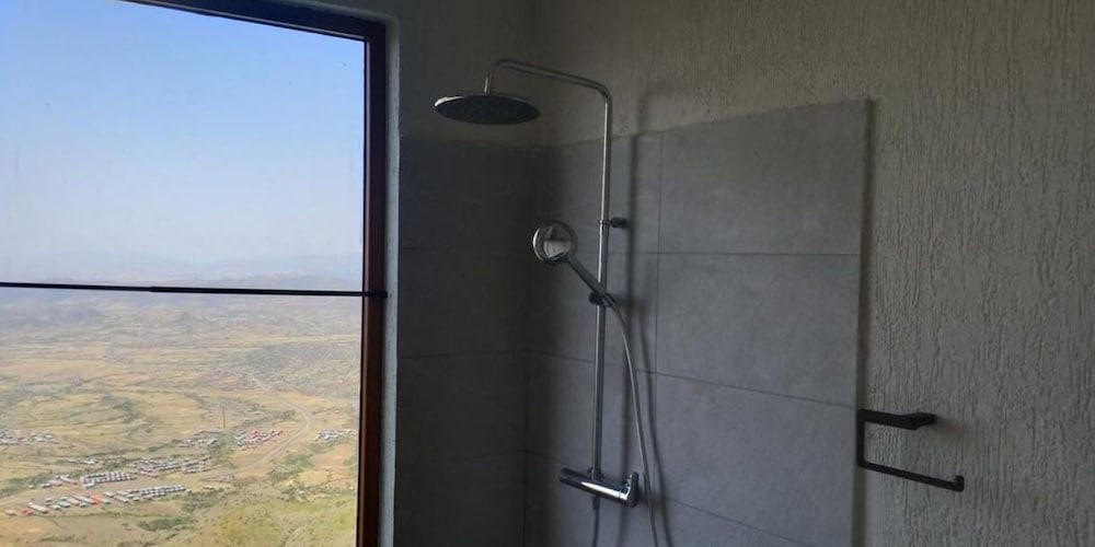 Single Room with Mountain View photo 3