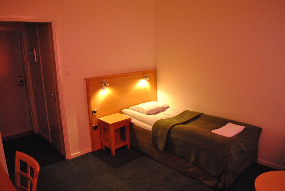 Basic Single Room photo 1