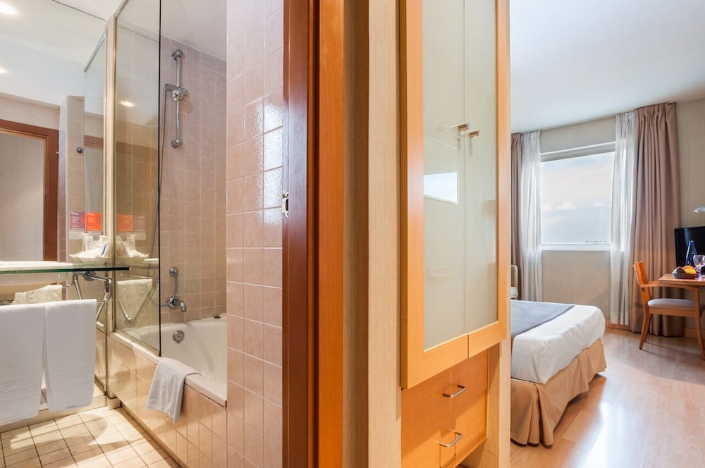 Double Room, 1 Double or 2 Twin Beds - Photo 6