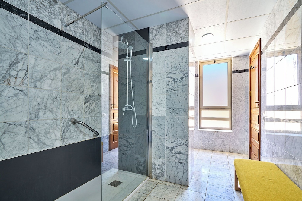 Superior Double Room - Photo 4